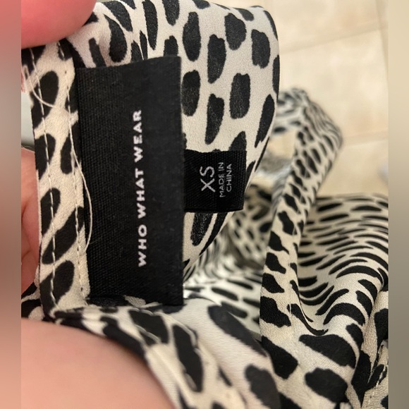 Business Dress - Picture 4 of 4